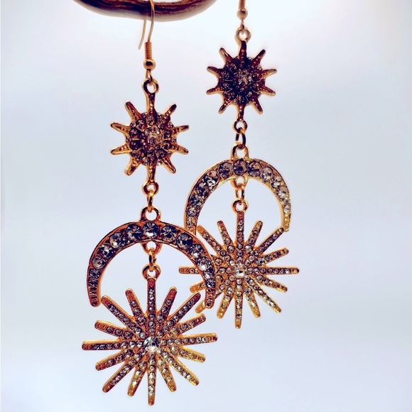 🌙🌞FP Celestial Statement Earrings 🌞🌙 - Picture 4 of 7
